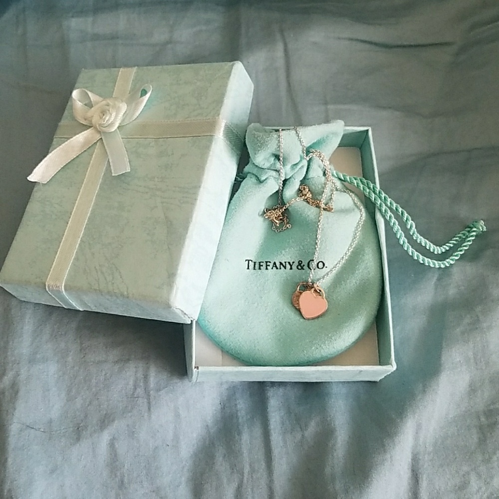 Tiffany & Co. 2 hearts necklace sterling silver925